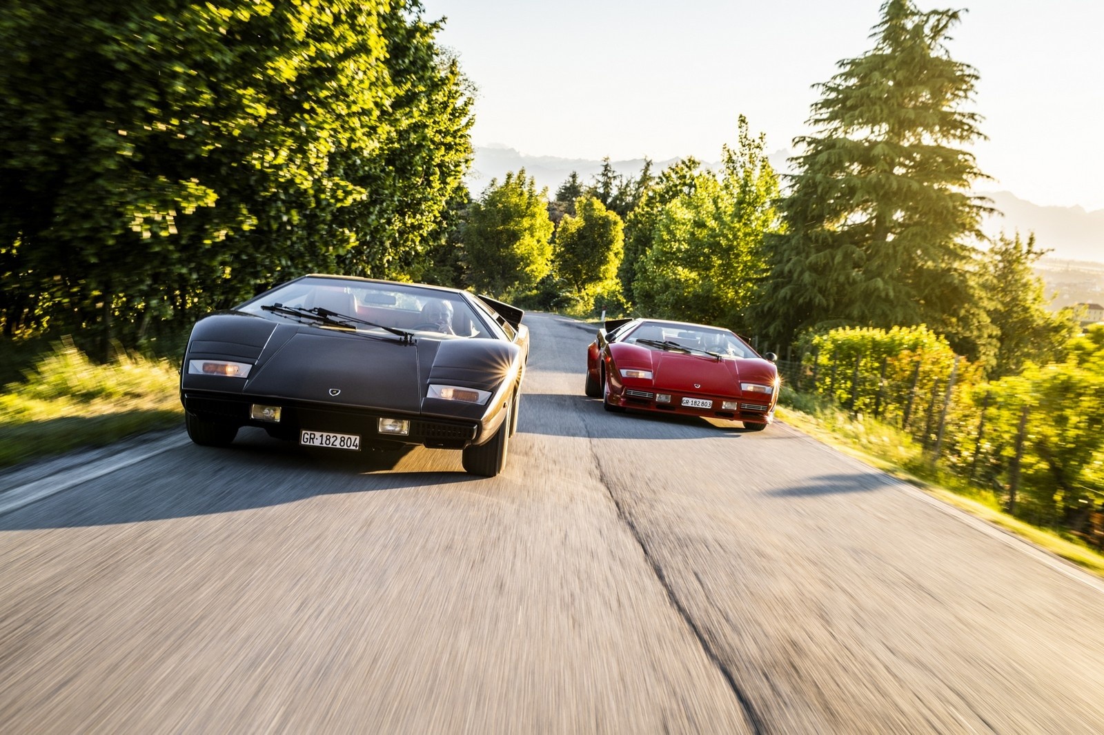 Lamborghini Countach: 50 anni nelle immagini