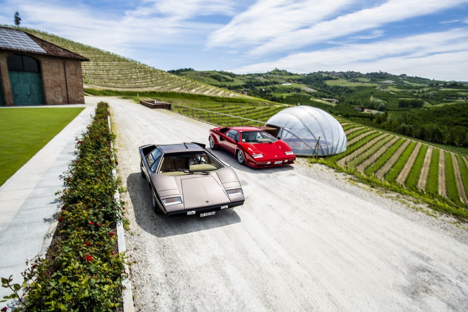 Lamborghini Countach: 50 anni nelle immagini