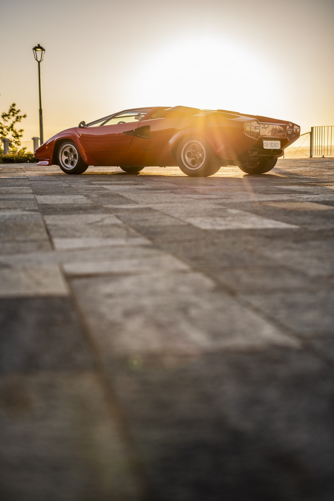 Lamborghini Countach: 50 anni nelle immagini