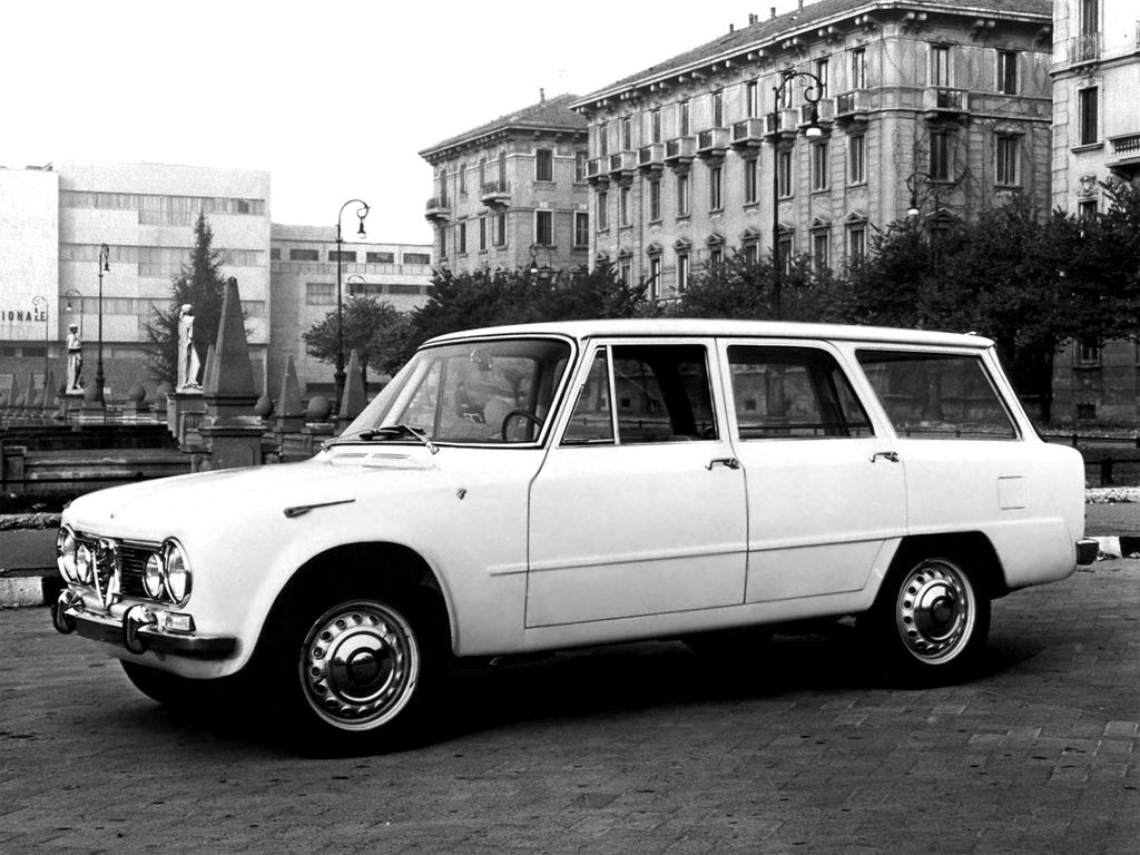 Alfa Romeo: le station wagon mai nate