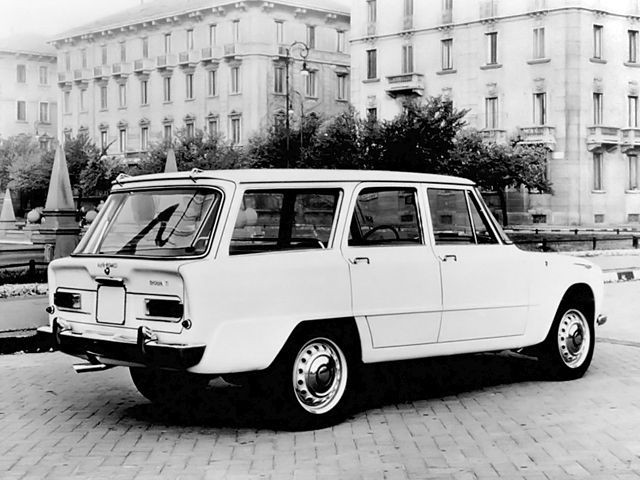 Alfa Romeo: le station wagon mai nate