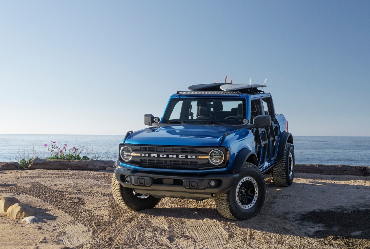 Ford Bronco Riptide Concept 2021: immagini ufficiali