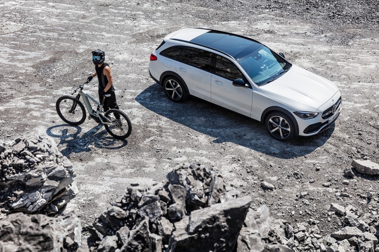 Mercedes Classe C All-Terrain 2021: immagini ufficiali