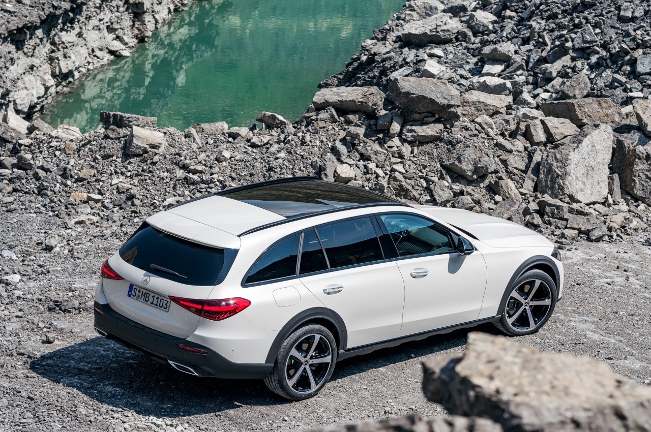 Mercedes Classe C All-Terrain 2021: immagini ufficiali