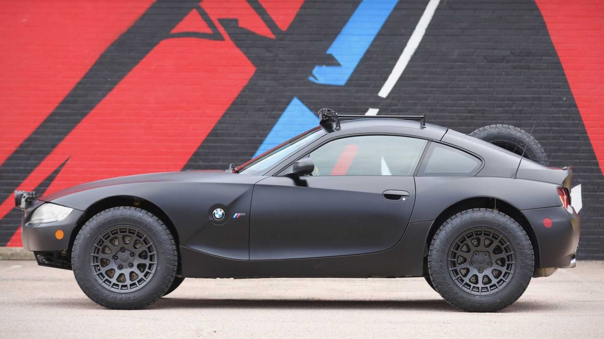 Bmw Z4 M Coupé off-road: le immagini