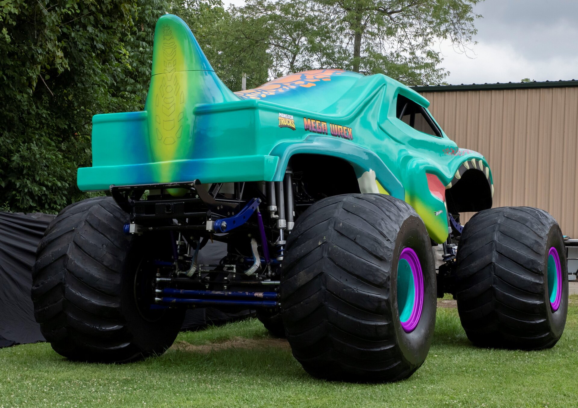 Hot Wheels Monster Trucks Live 2021