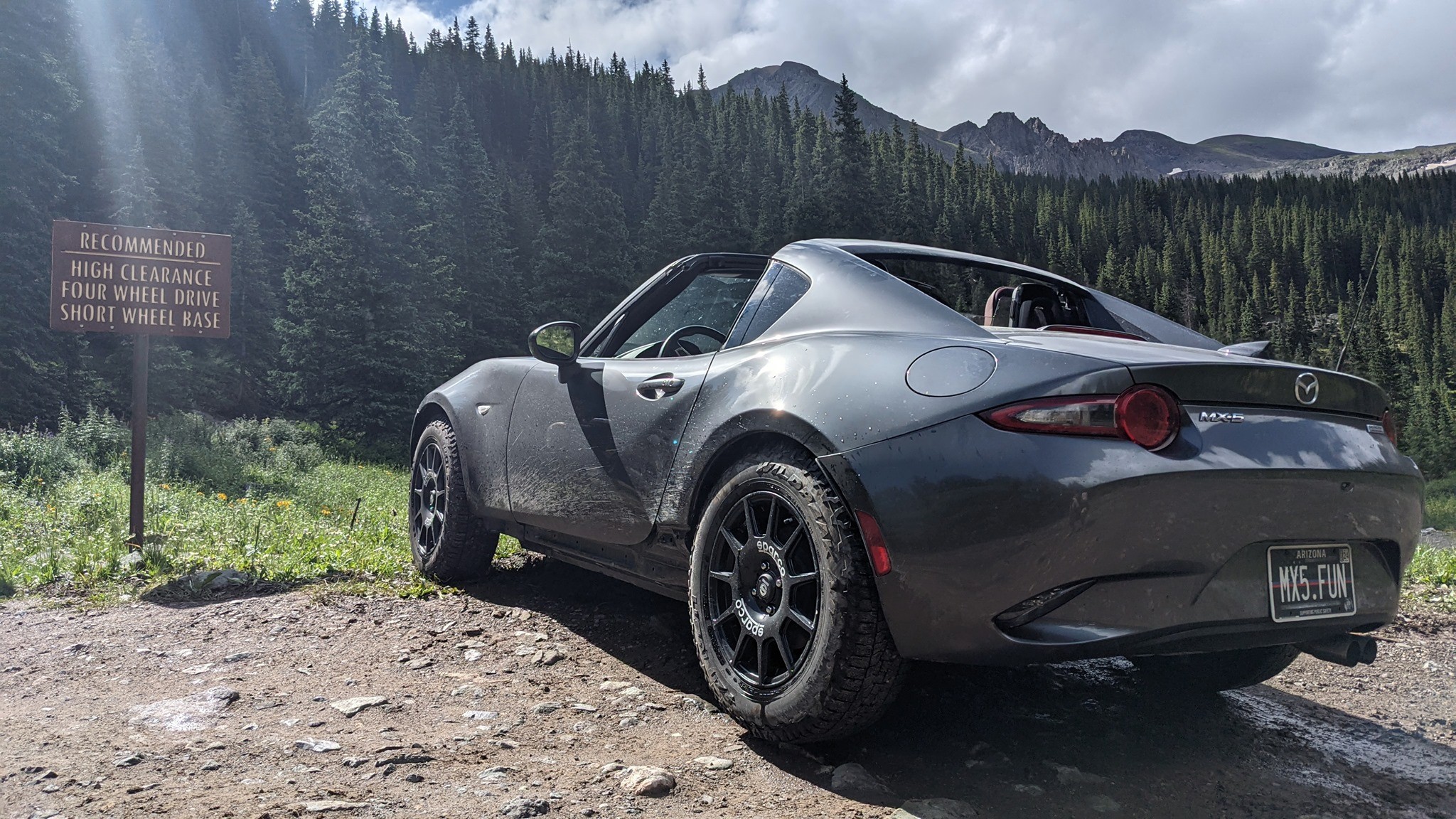 La Mazda MX-5 in versione off-road