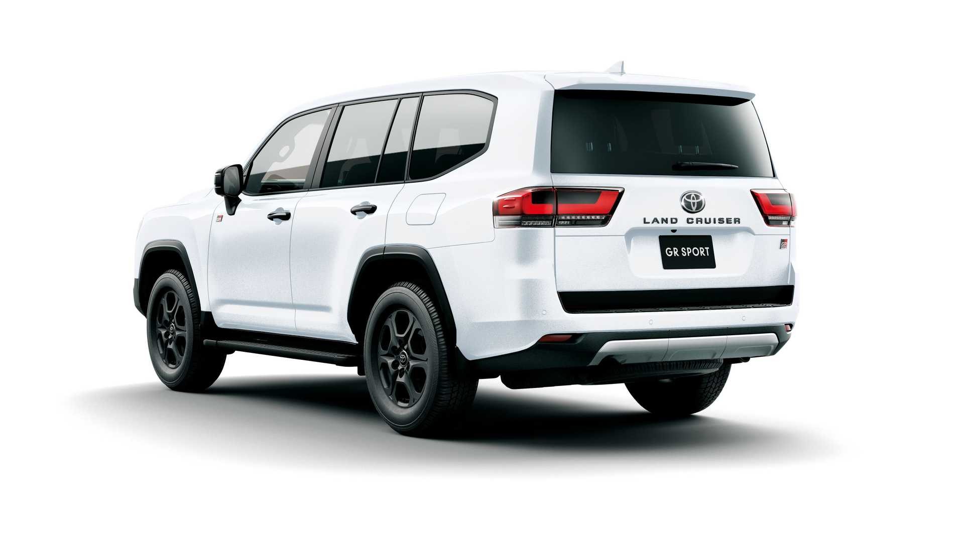 Toyota Land Cruiser GR Sport: le immagini ufficiali