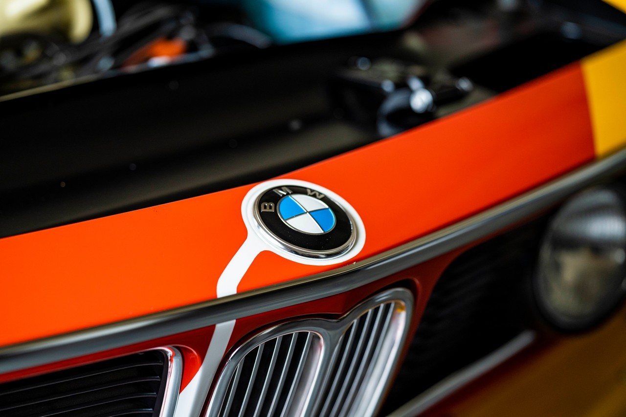 Bmw Art Car 3.0 Csl 1975 per Calder Foundation: immagini ufficiali