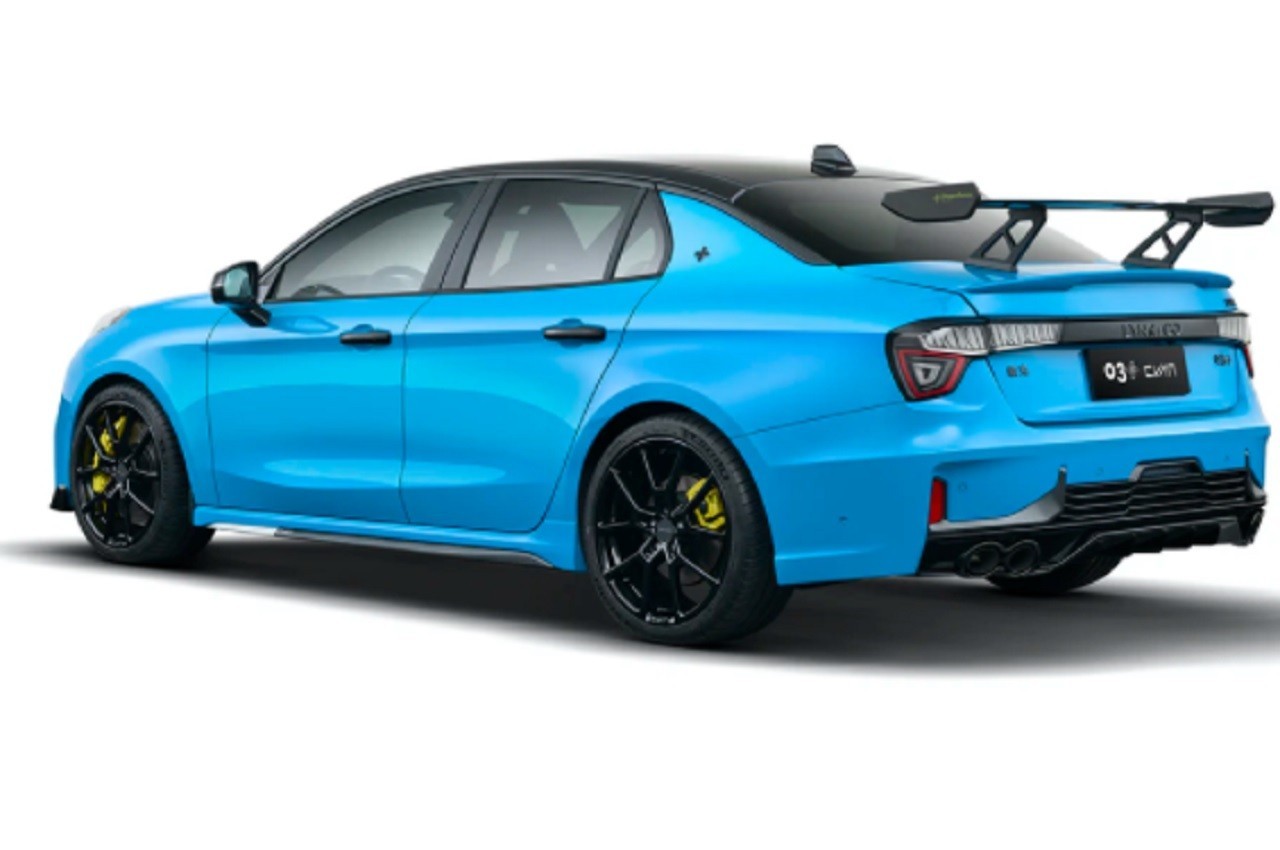 Lynk & Co 03+ Cyan Edition 2021: immagini ufficiali