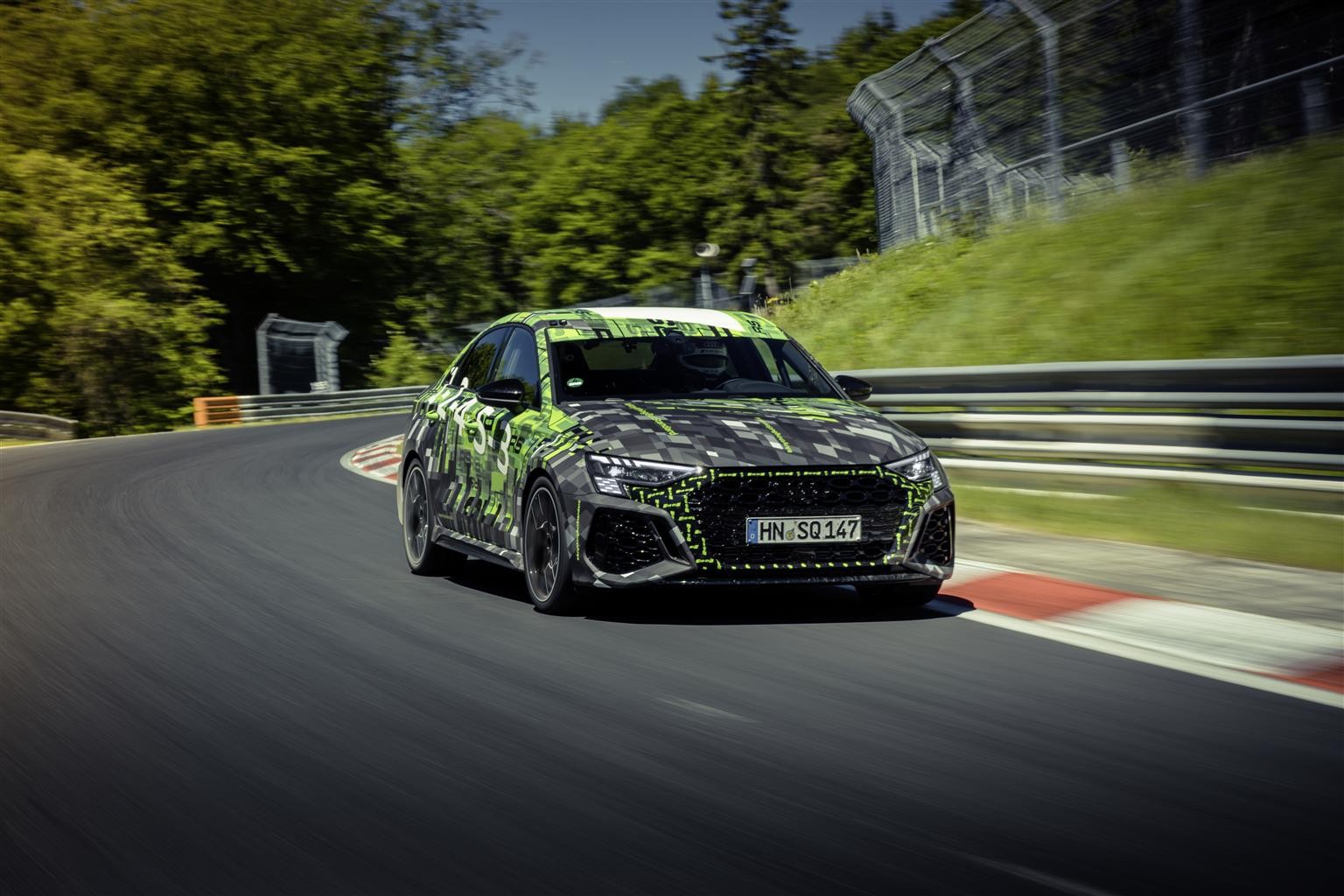 Nuova Audi RS 3, regina del Ring: le immagini ufficiali