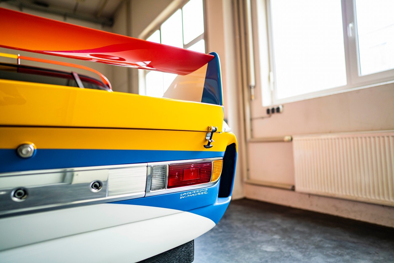 Bmw Art Car 3.0 Csl 1975 per Calder Foundation: immagini ufficiali