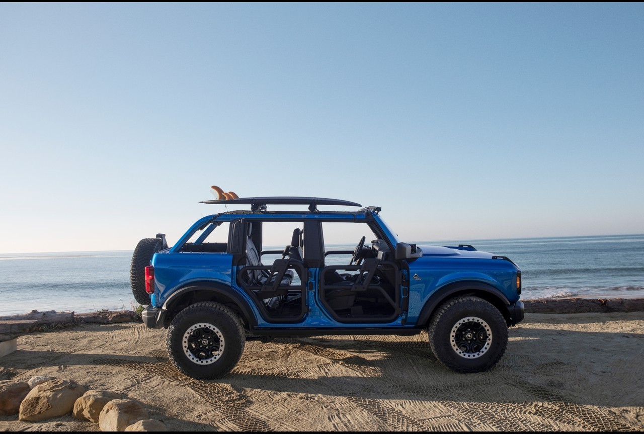 Ford Bronco Riptide Concept 2021: immagini ufficiali