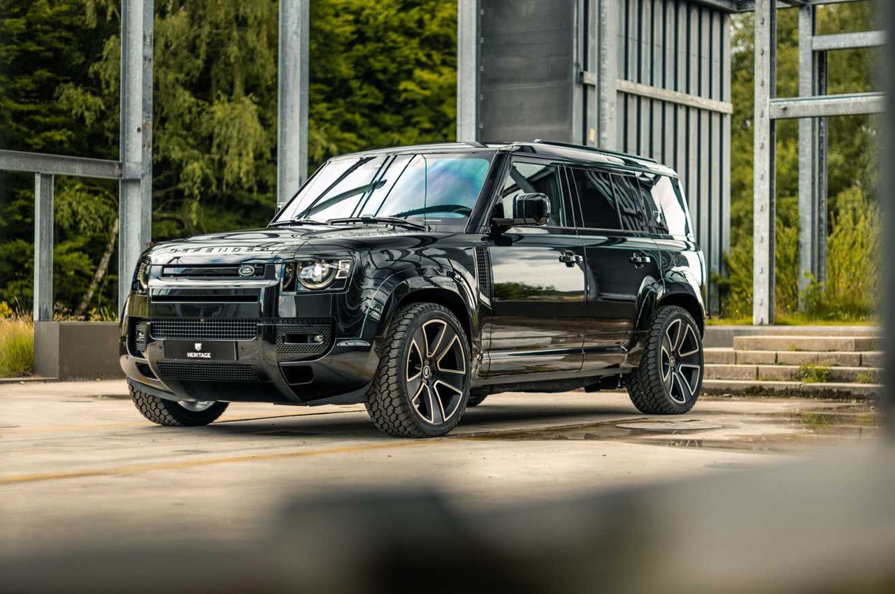 Land Rover Defender by Heritage Customs