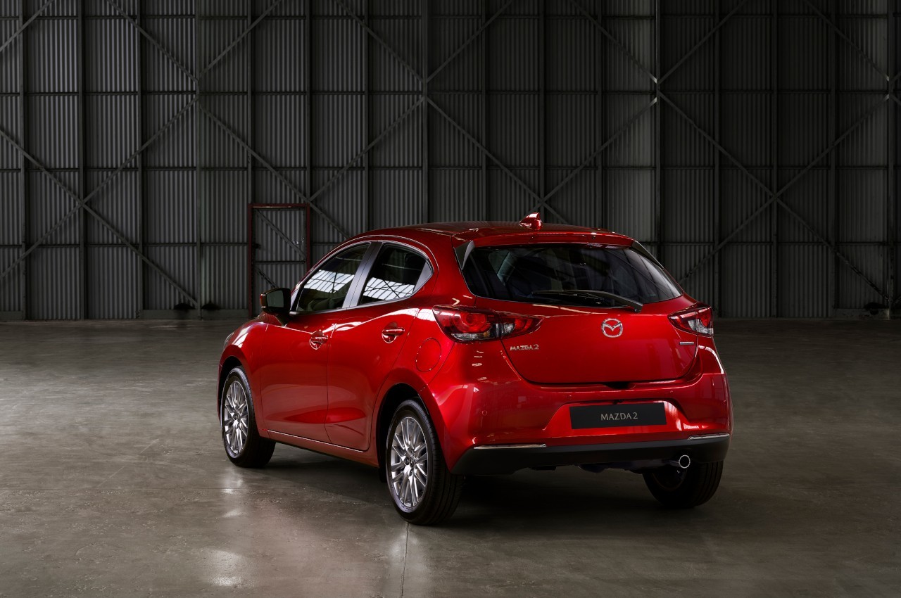 Mazda 2 2022: immagini ufficiali