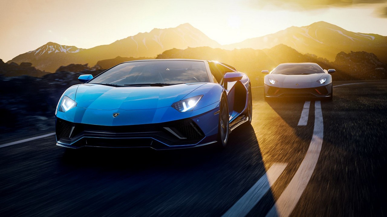 Lamborghini Aventador: immagini ufficiali