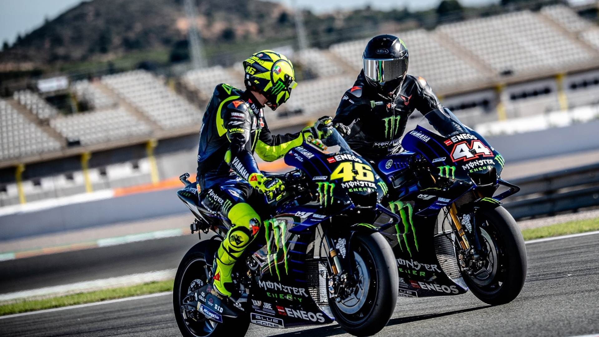 Valentino Rossi: il Dottore lascia le moto per correre in auto