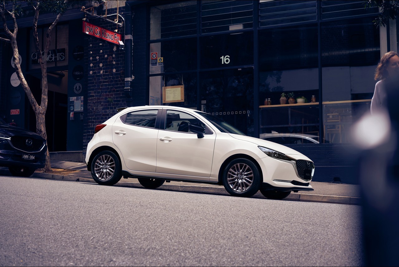 Mazda 2 2022: immagini ufficiali