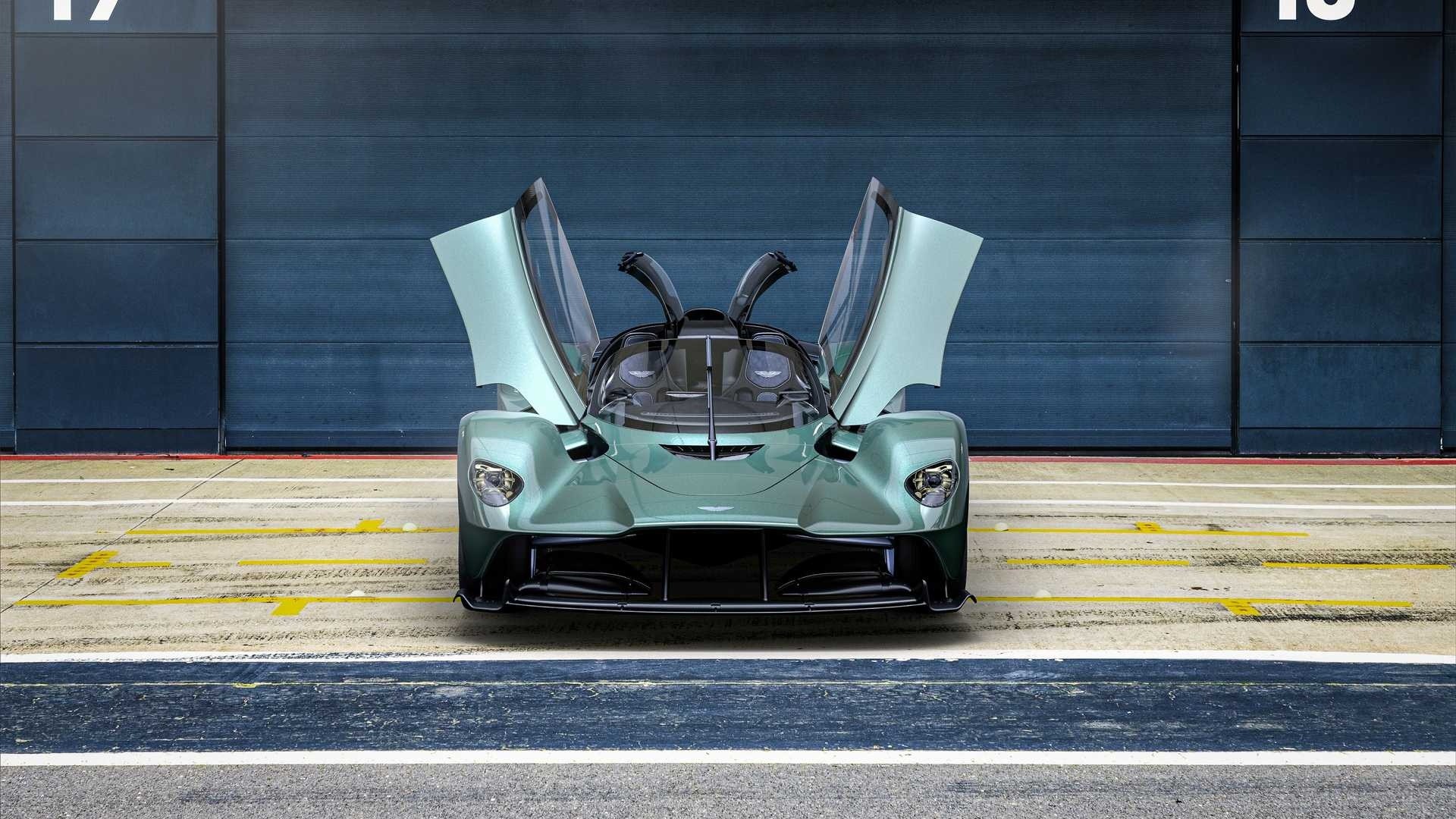 Aston Martin Valkyrie Spider: le immagini