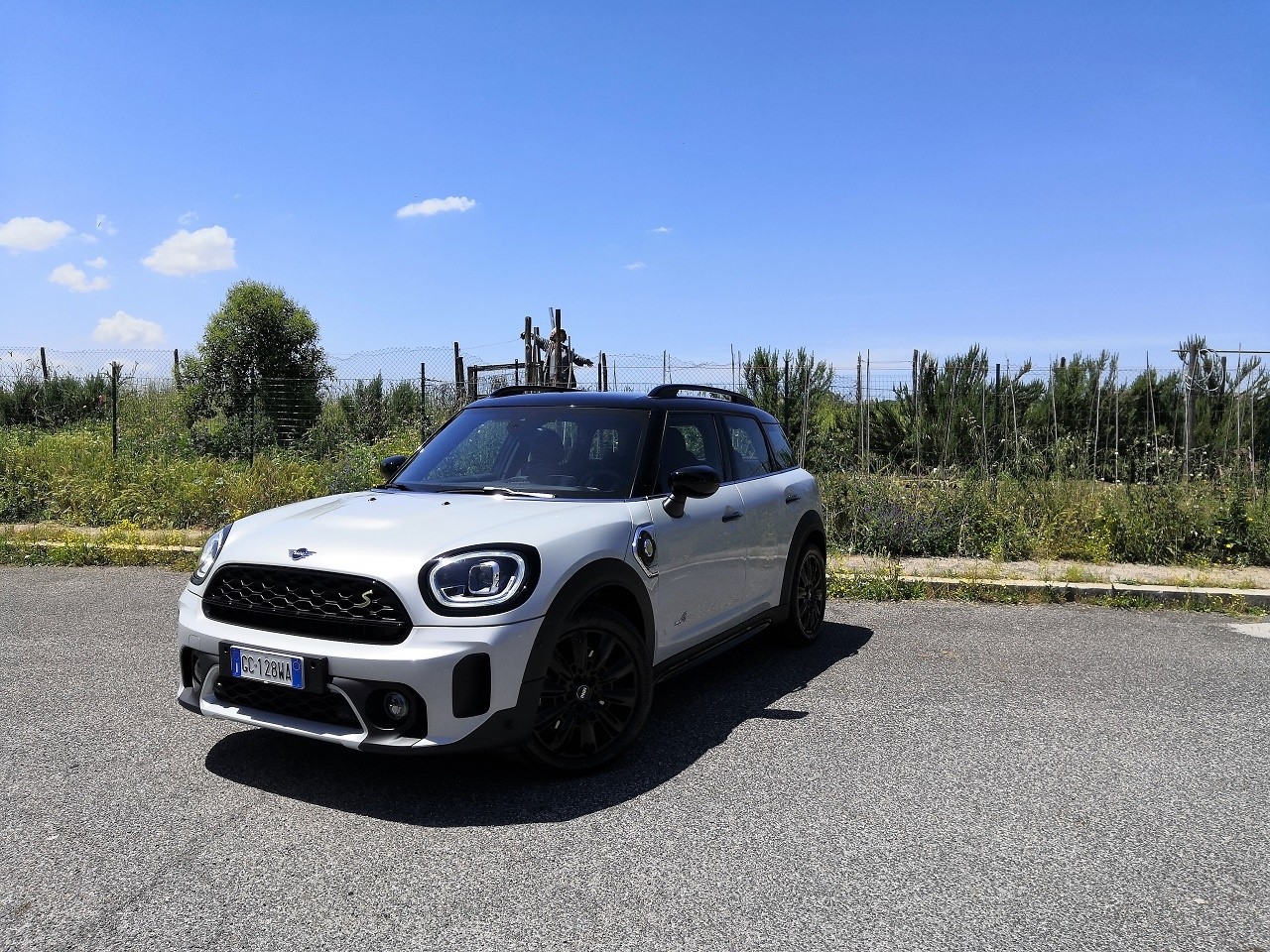 MINI Countryman Cooper SE All4: prova su strada