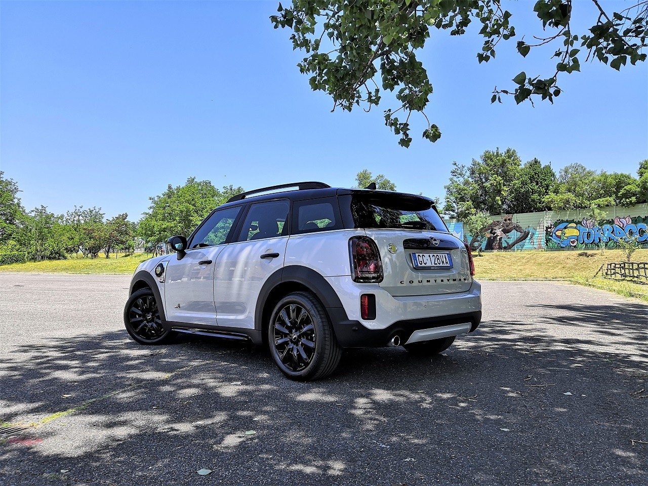 MINI Countryman Cooper SE All4: prova su strada