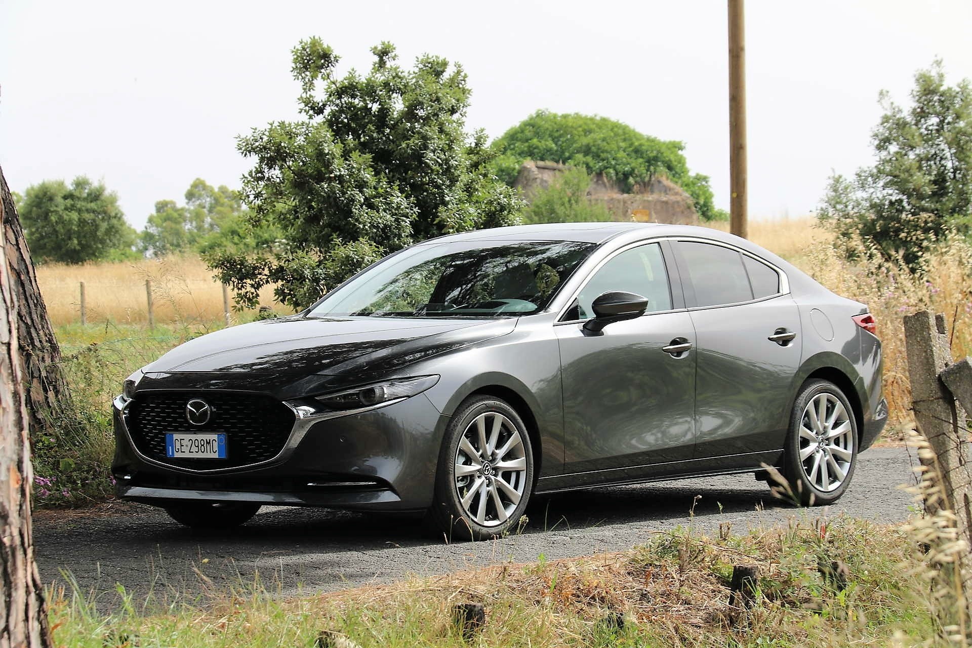 Mazda 3 Sedan