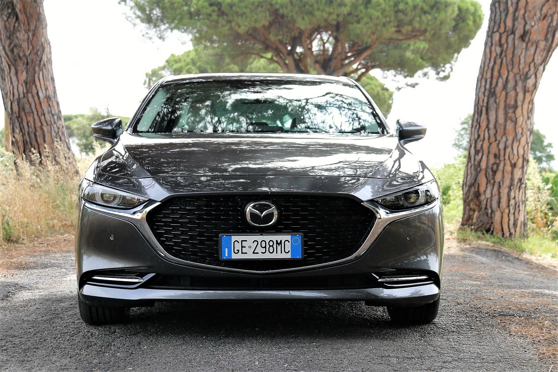 Mazda 3 Sedan Skyactiv-X prova su strada