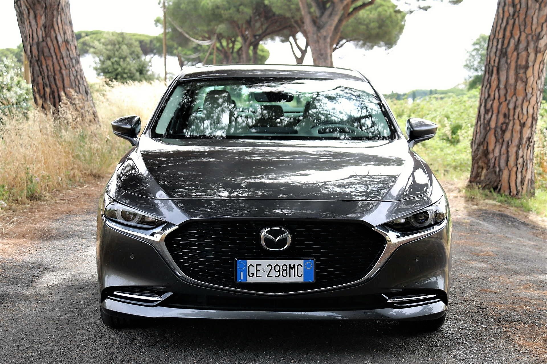 Mazda 3 Sedan Skyactiv-X prova su strada