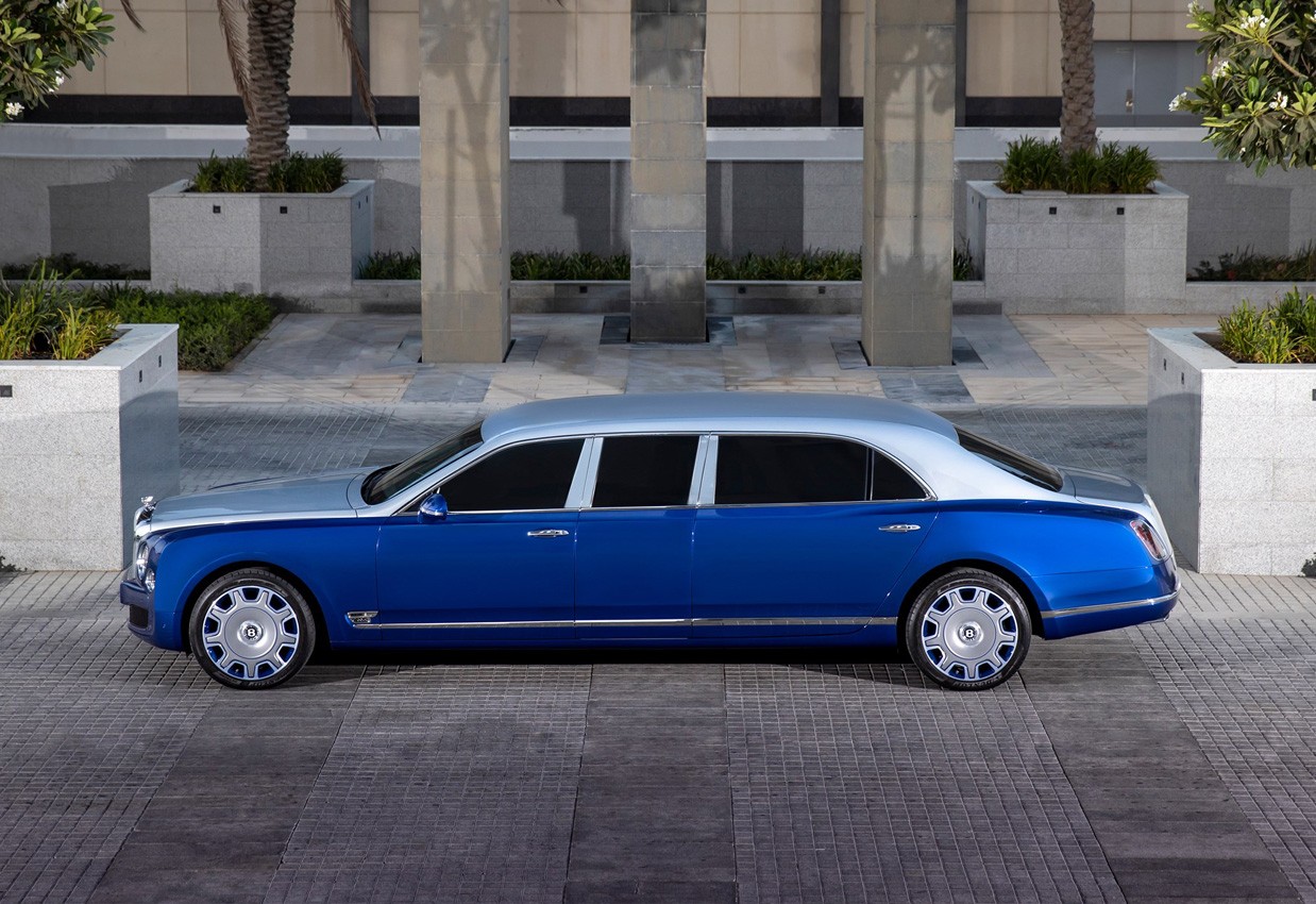 Bentley Mulsanne Grand Limousine Mulliner: immagini ufficiali