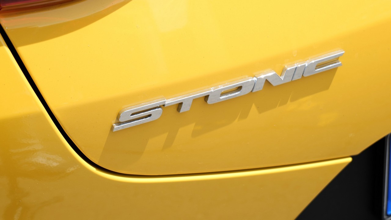 KIA Stonic 1.0 T-GDI GT-Line AT: prova su strada