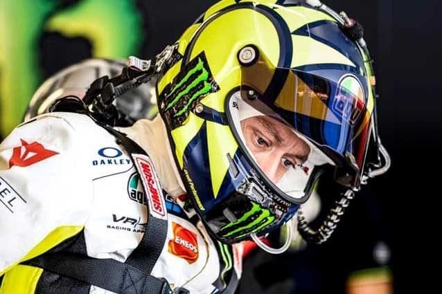 Valentino Rossi: il Dottore lascia le moto per correre in auto