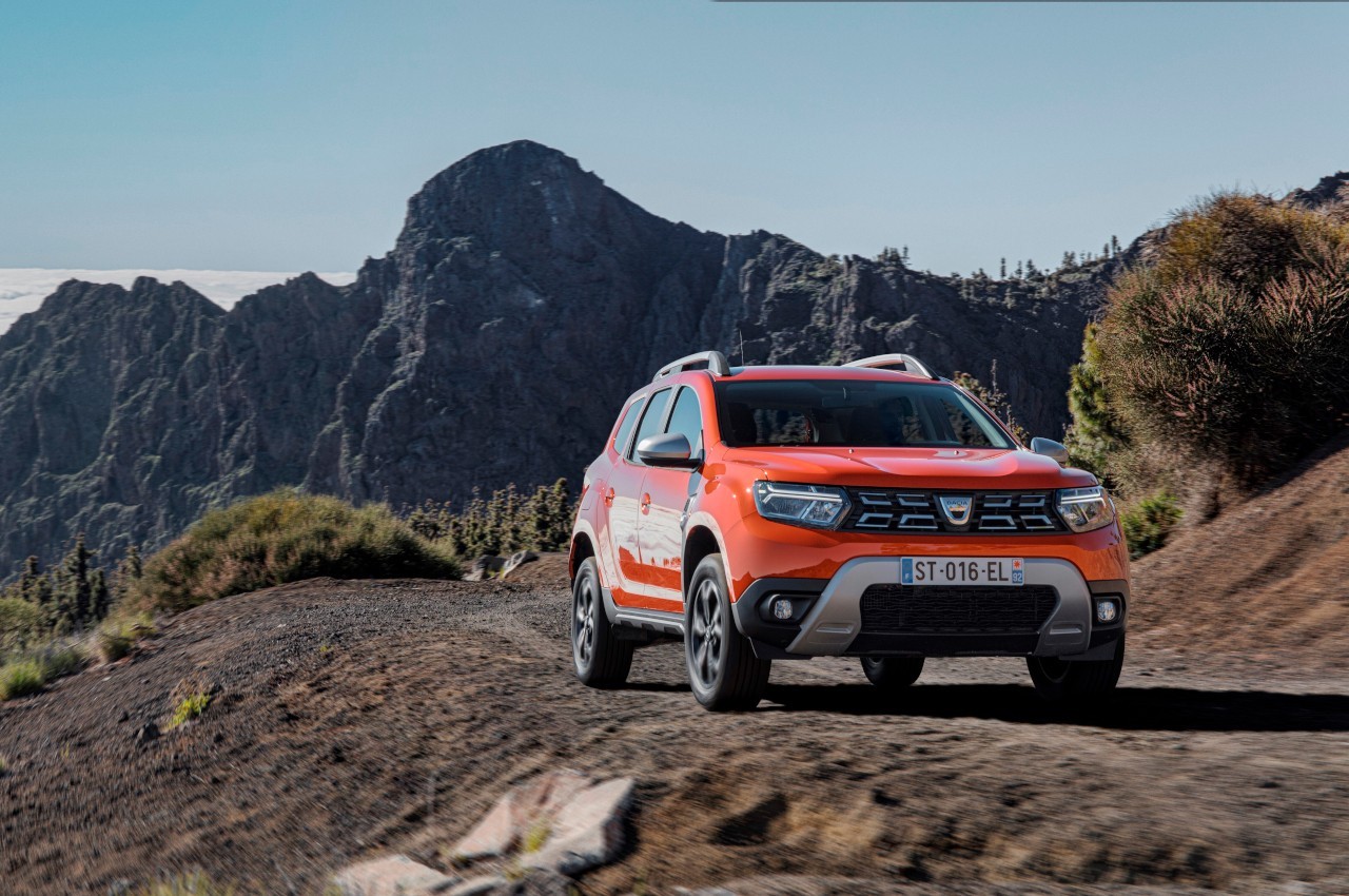 Dacia Duster 2022: immagini ufficiali