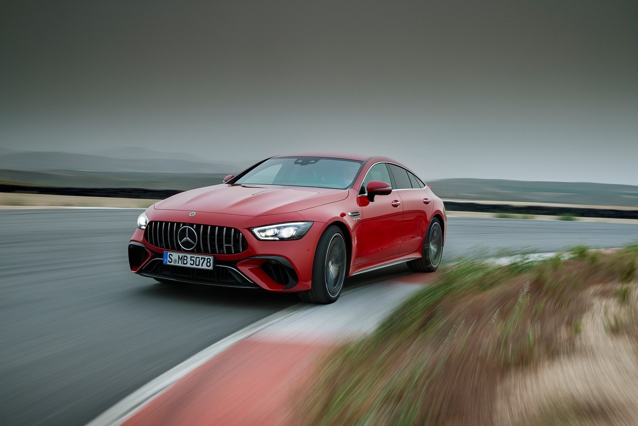 Mercedes-AMG GT 63 S E Performance 2021: immagini ufficiali