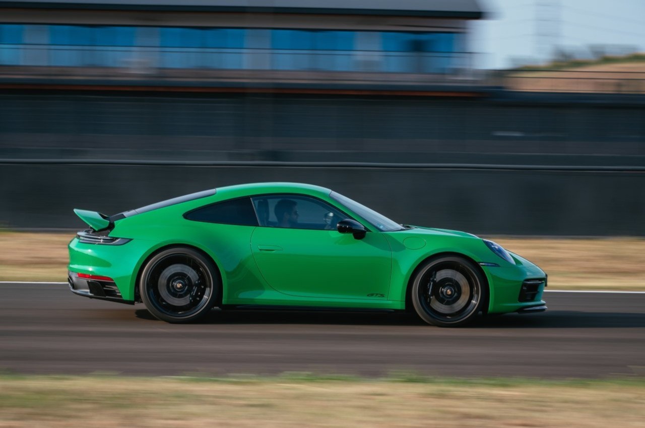 Porsche 911 Carrera GTS 2021: immagini ufficiali