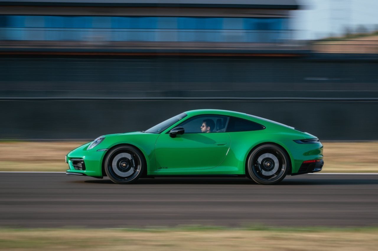 Porsche 911 Carrera GTS 2021: immagini ufficiali