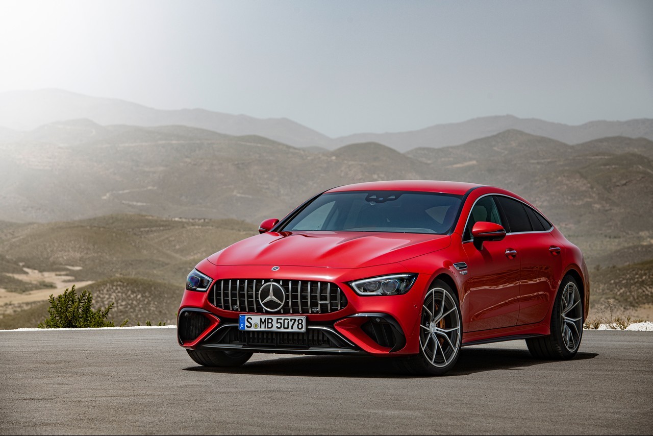 Mercedes-AMG GT 63 S E Performance 2021: immagini ufficiali