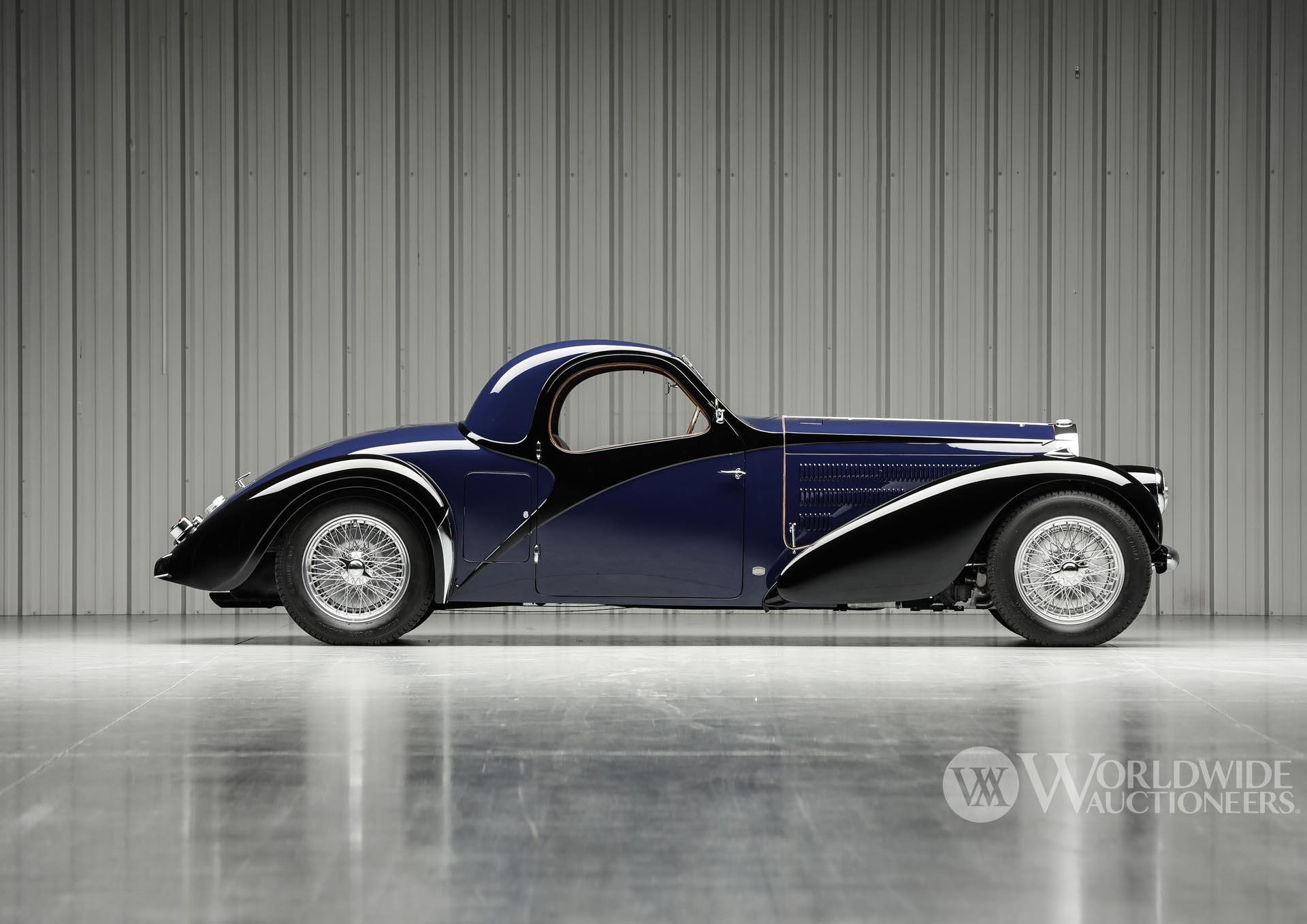 Bugatti Type 57C Atalante Coupe “Toit Ouvrant” in vendita: le immagini ufficiali