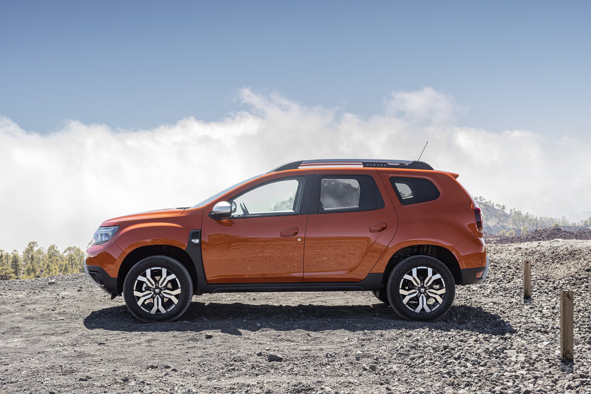 Dacia Duster 2022: le immagini ufficiali