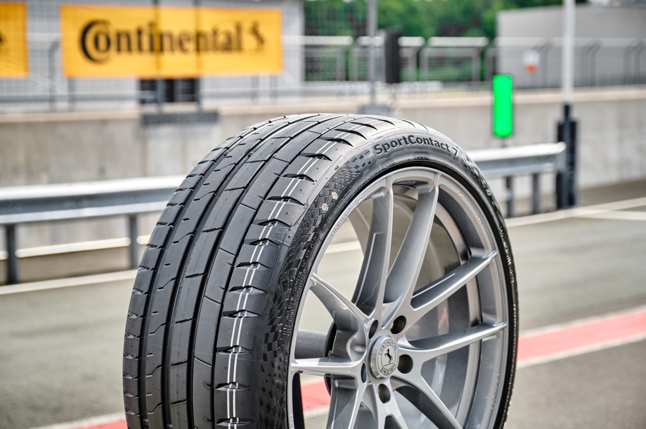 Continental SportContact 7: immagini ufficiali