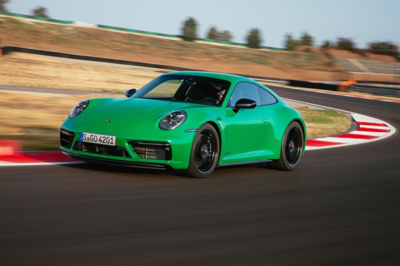 Porsche 911 Carrera GTS 2021: immagini ufficiali