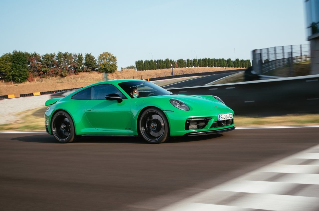 Porsche 911 Carrera GTS 2021: immagini ufficiali