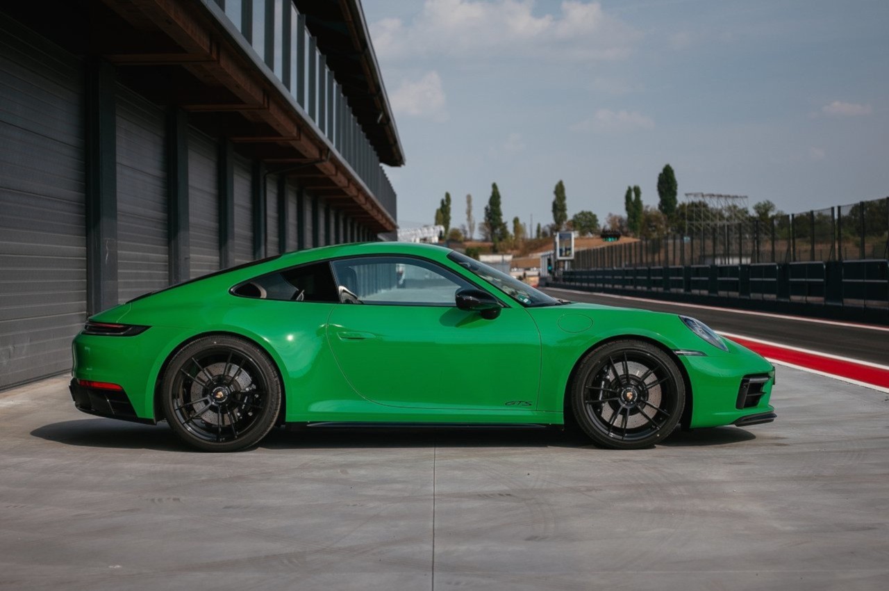 Porsche 911 Carrera GTS 2021: immagini ufficiali