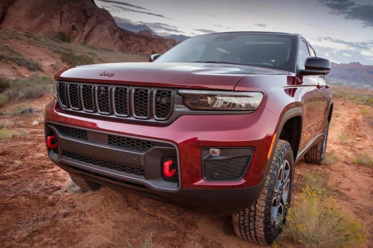 Jeep Grand Cherokee e Grand Cherokee 4xe 2022: immagini ufficiali