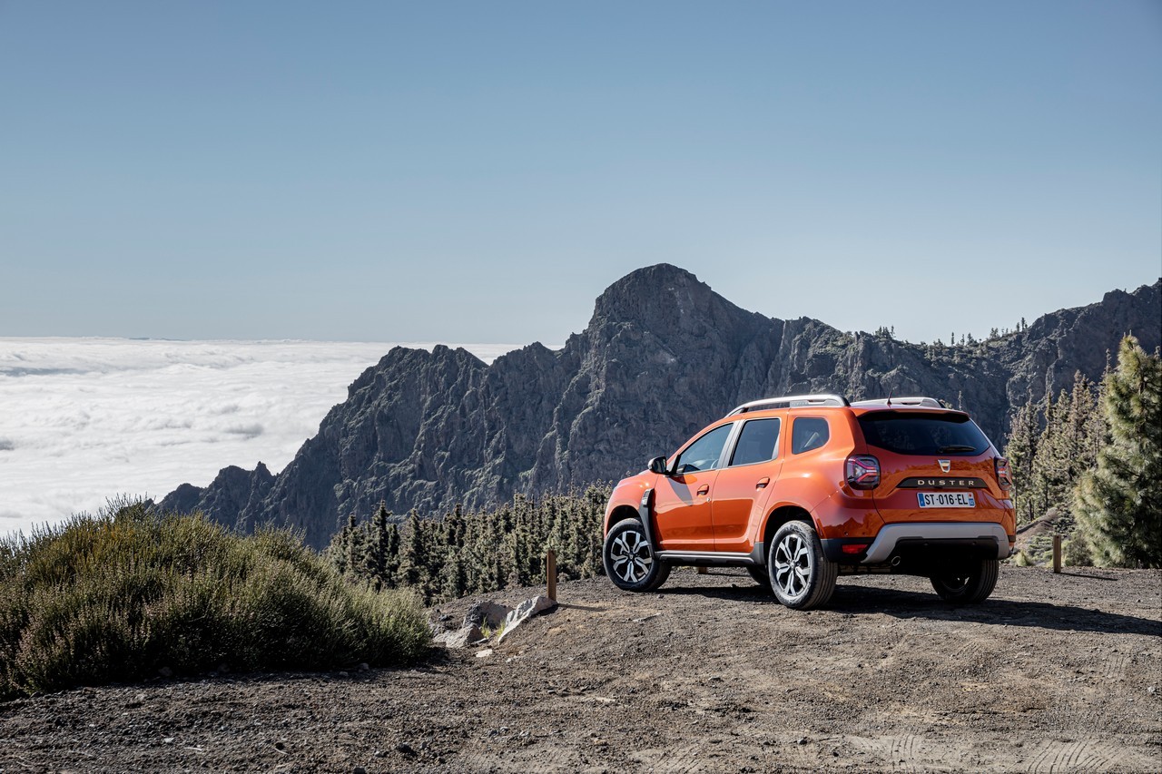 Dacia Duster 2022: immagini ufficiali