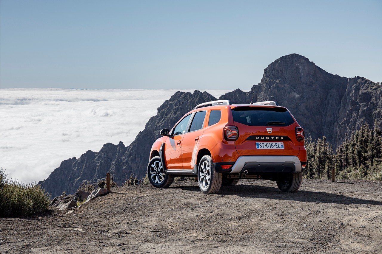 Dacia Duster 2022: immagini ufficiali