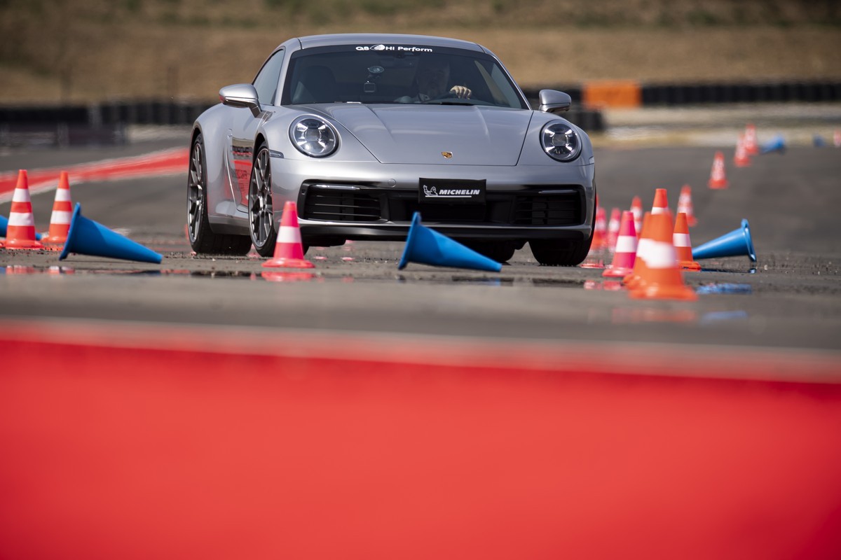 Porsche: apre l’Experience Center Franciacorta