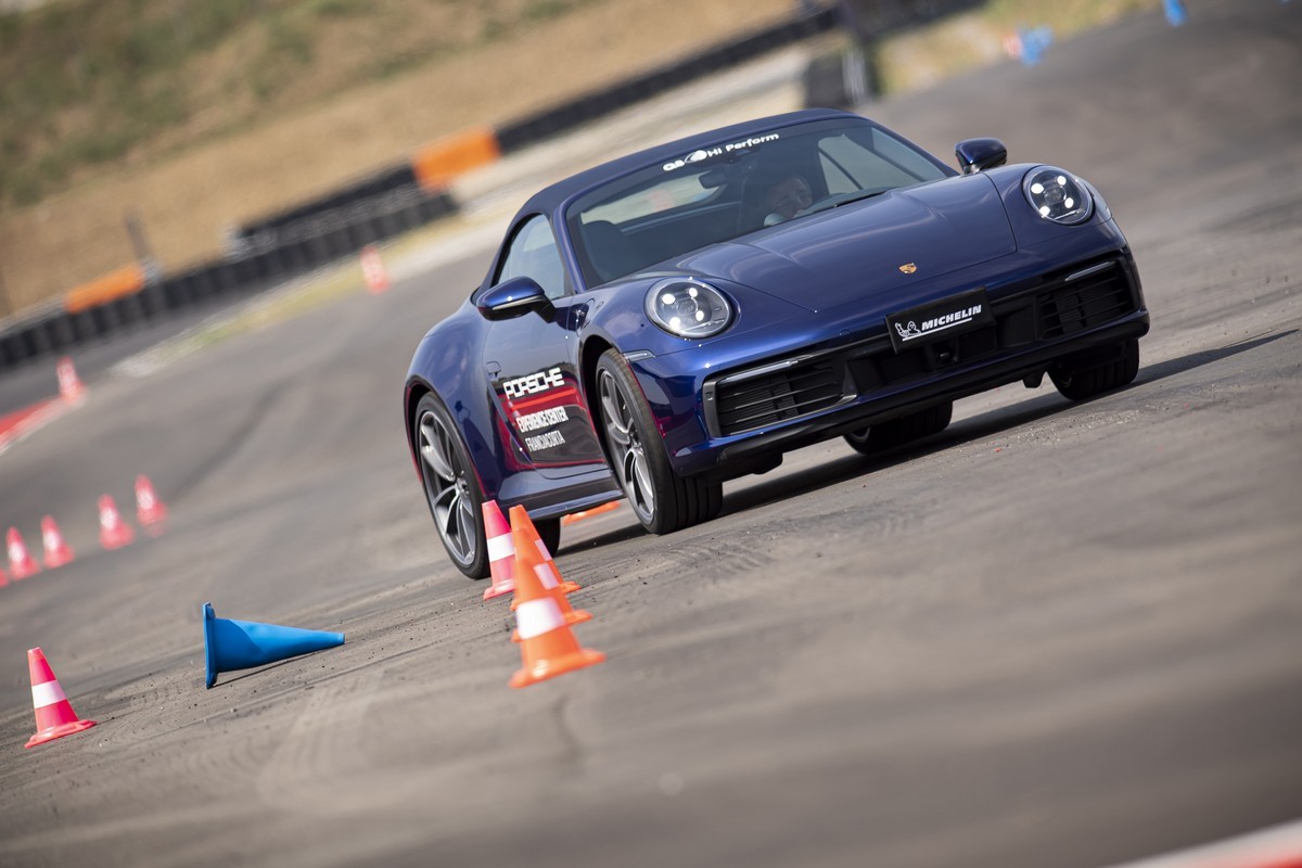 Porsche: apre l’Experience Center Franciacorta