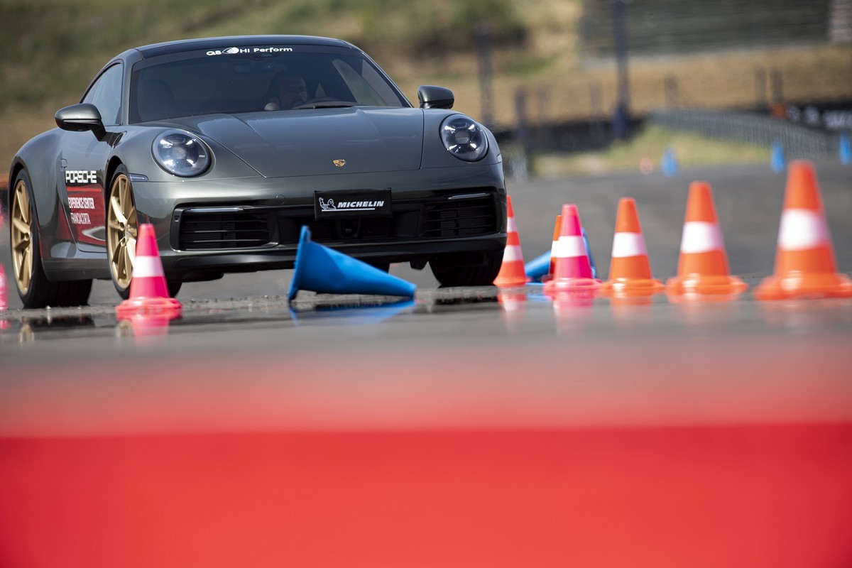 Porsche: apre l’Experience Center Franciacorta