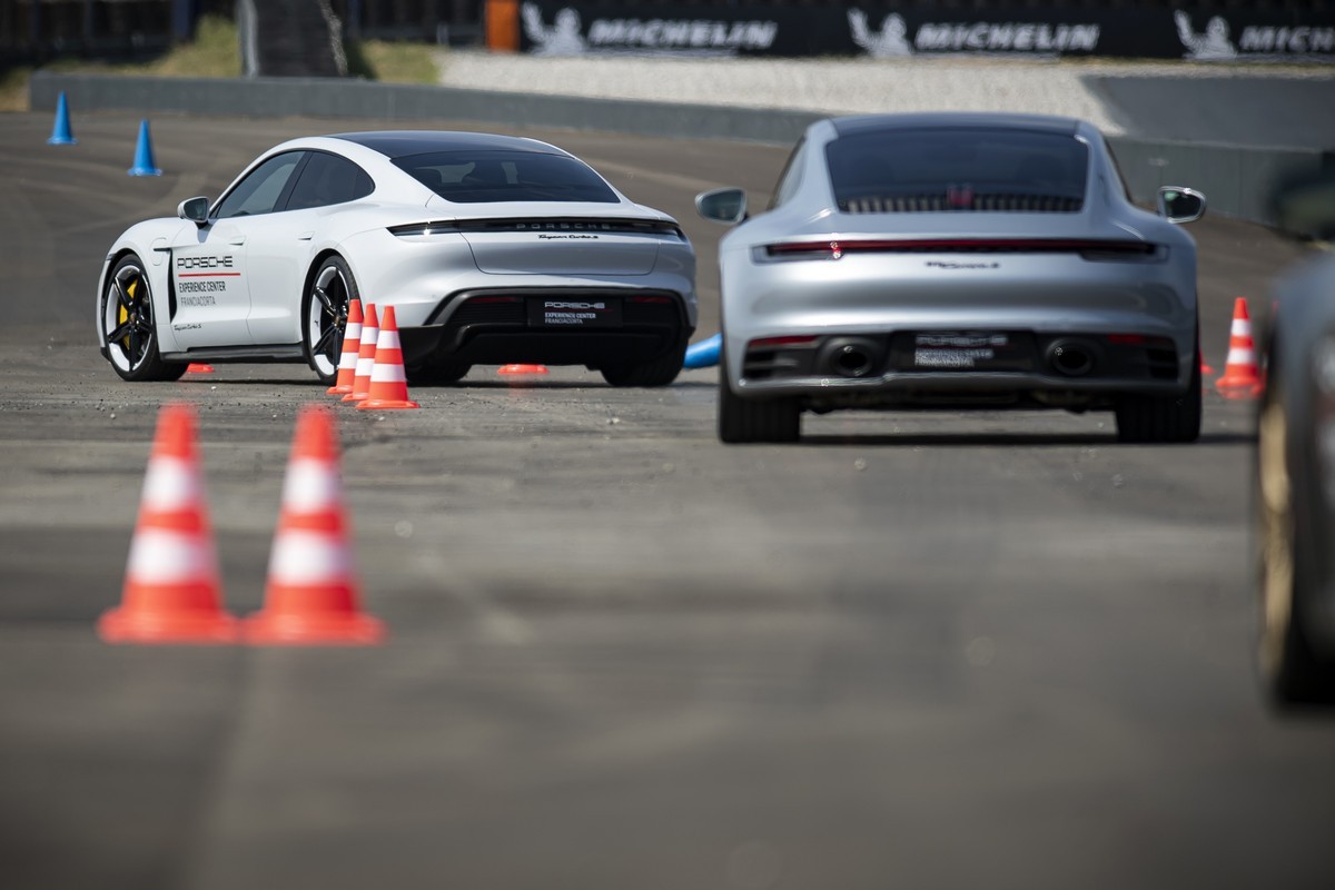 Porsche: apre l’Experience Center Franciacorta