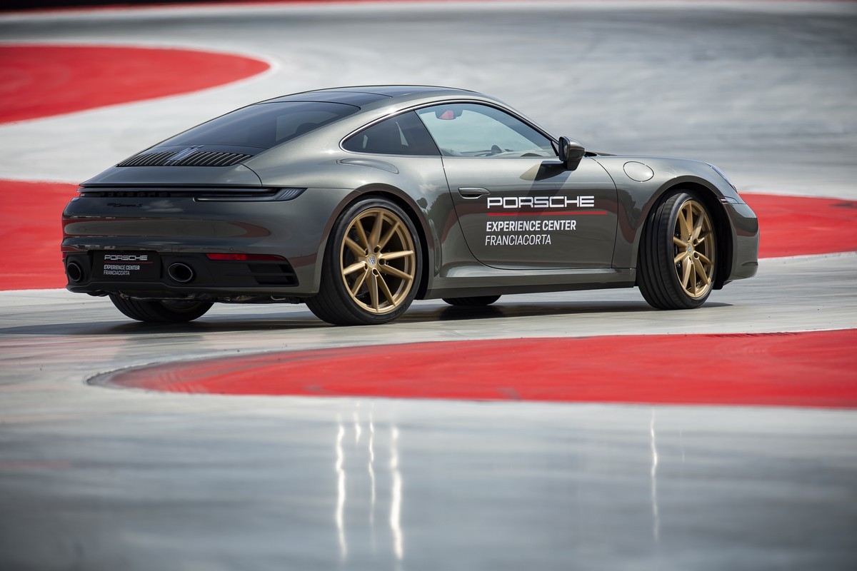 Porsche: apre l’Experience Center Franciacorta